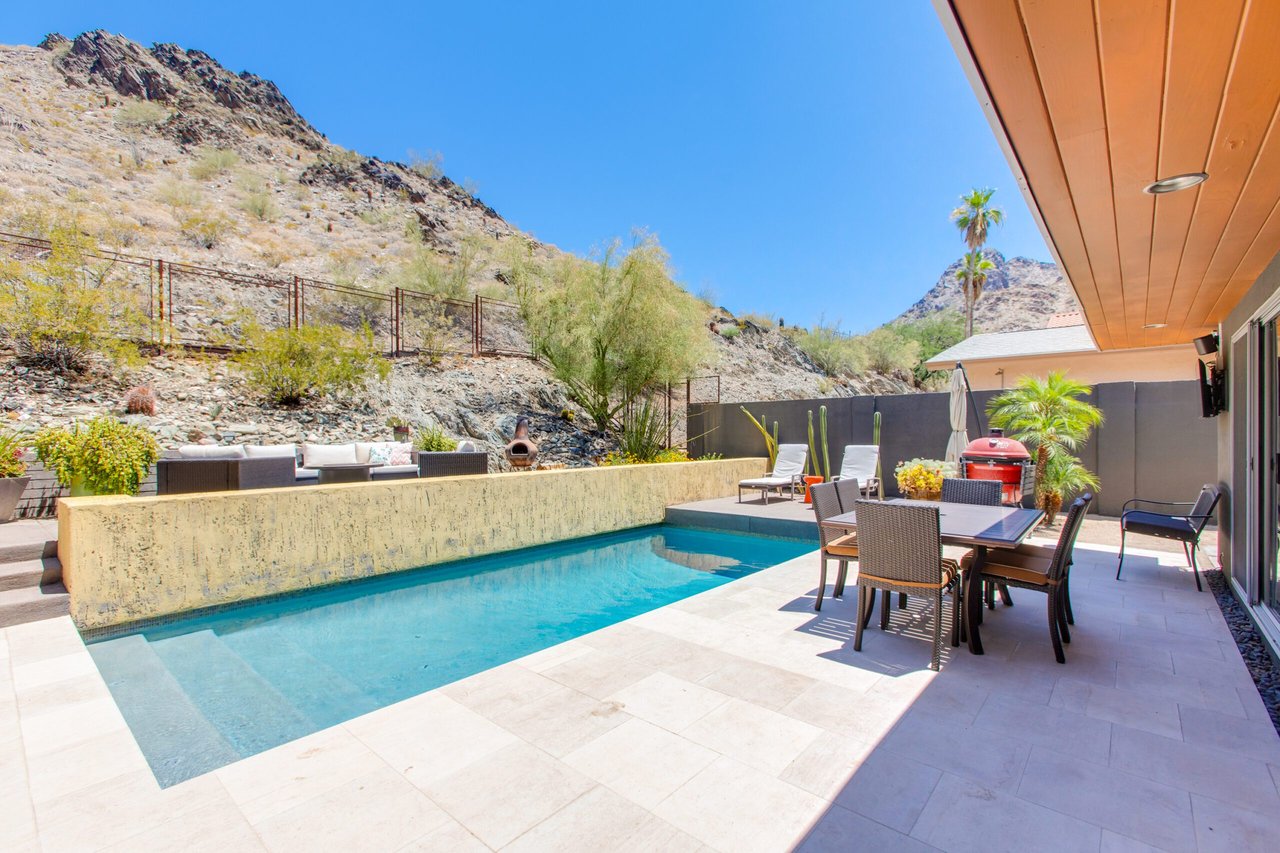 2230 E Belmont Avenue