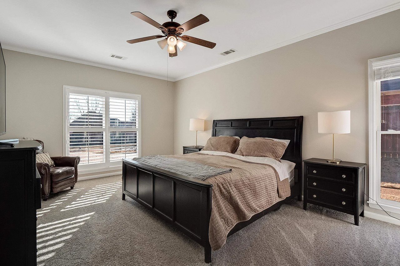 12060 Country Valley Dr