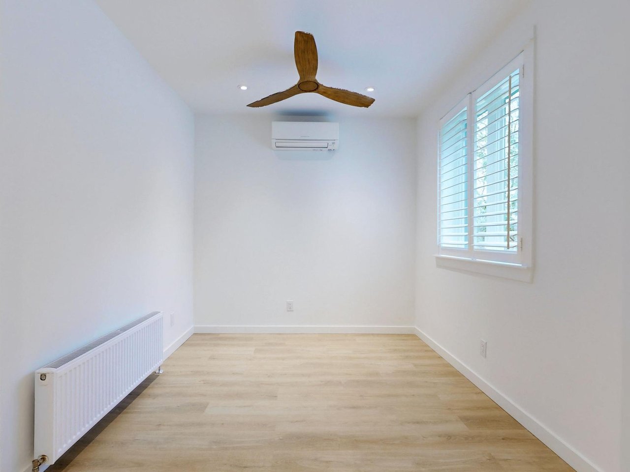 17 Humewood Dr Suite 2