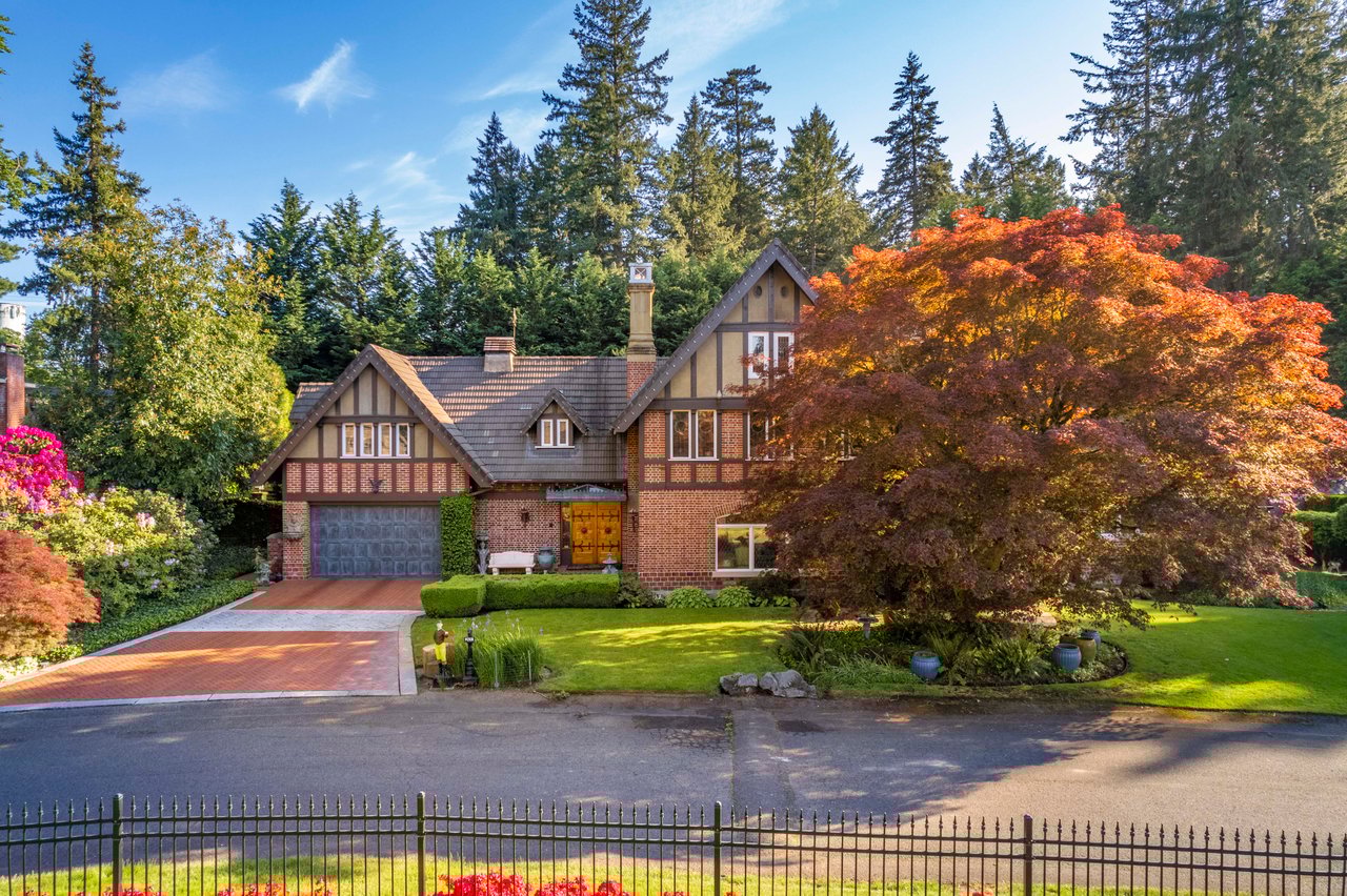 4 Thornewood Lane SW