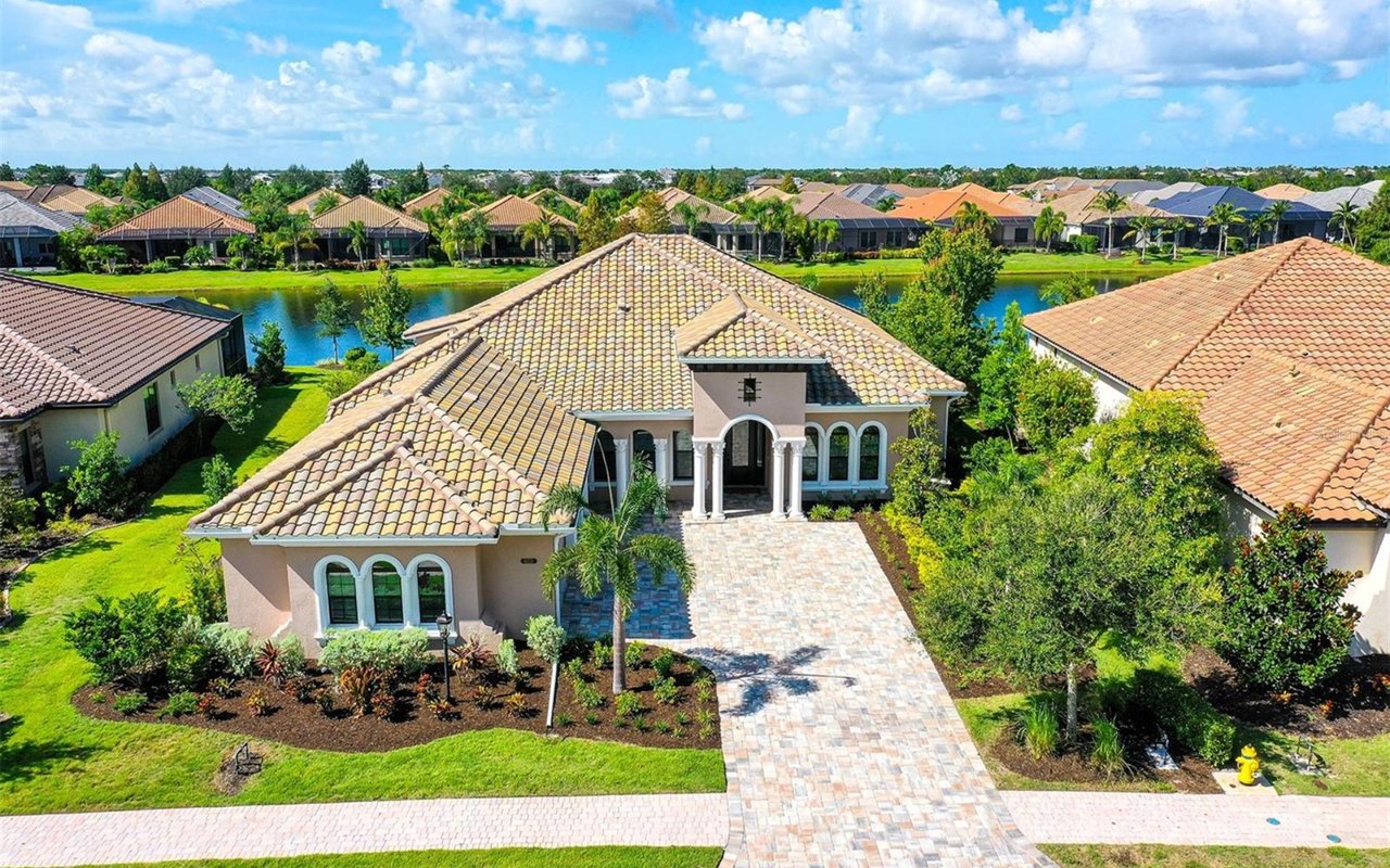 Everything You Need to Know About Moving to Lakewood Ranch, FL