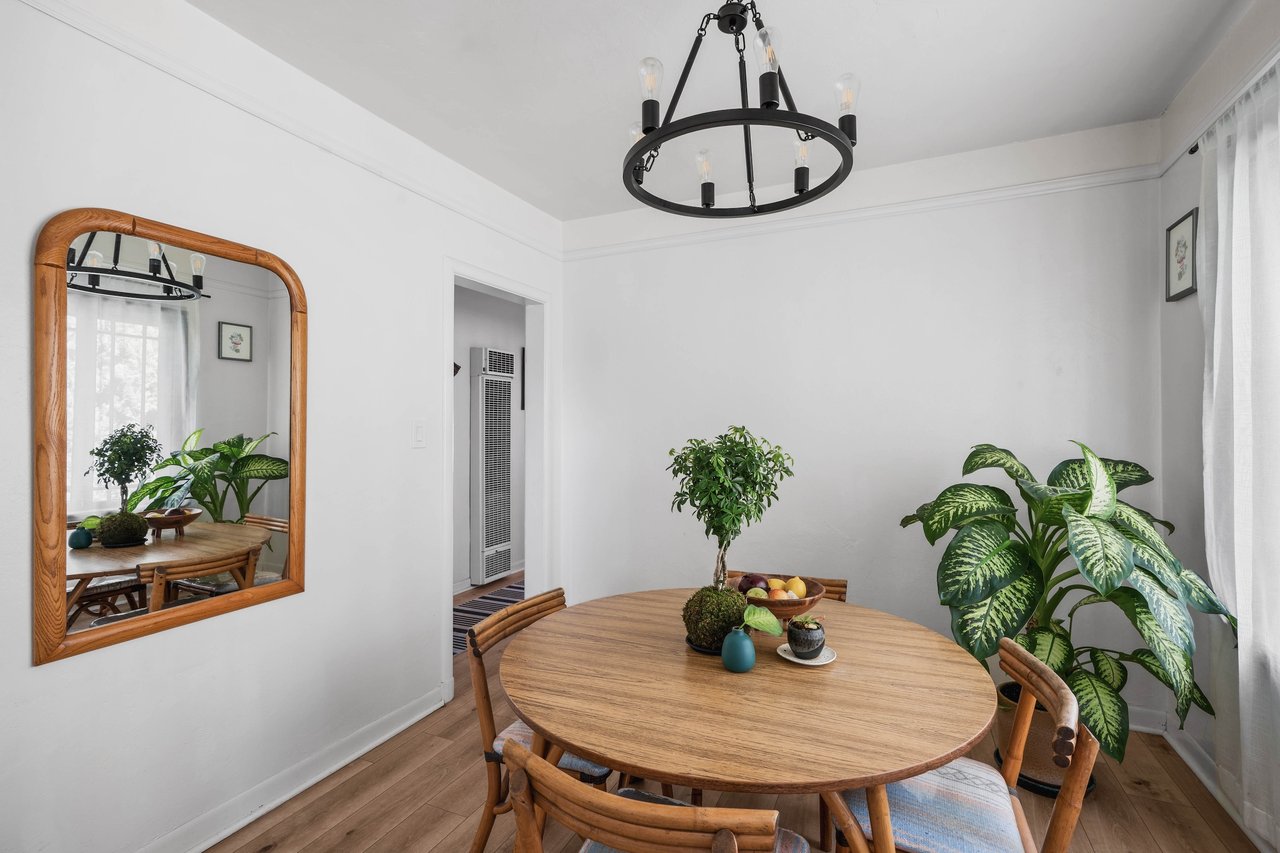 4109-4111 Ibis Street