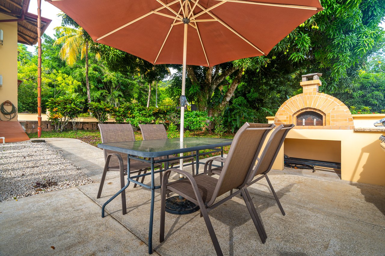 Classic Luxury at Casa Ceiba, Coastal Ocean View 4 Bedroom Home Near Uvita