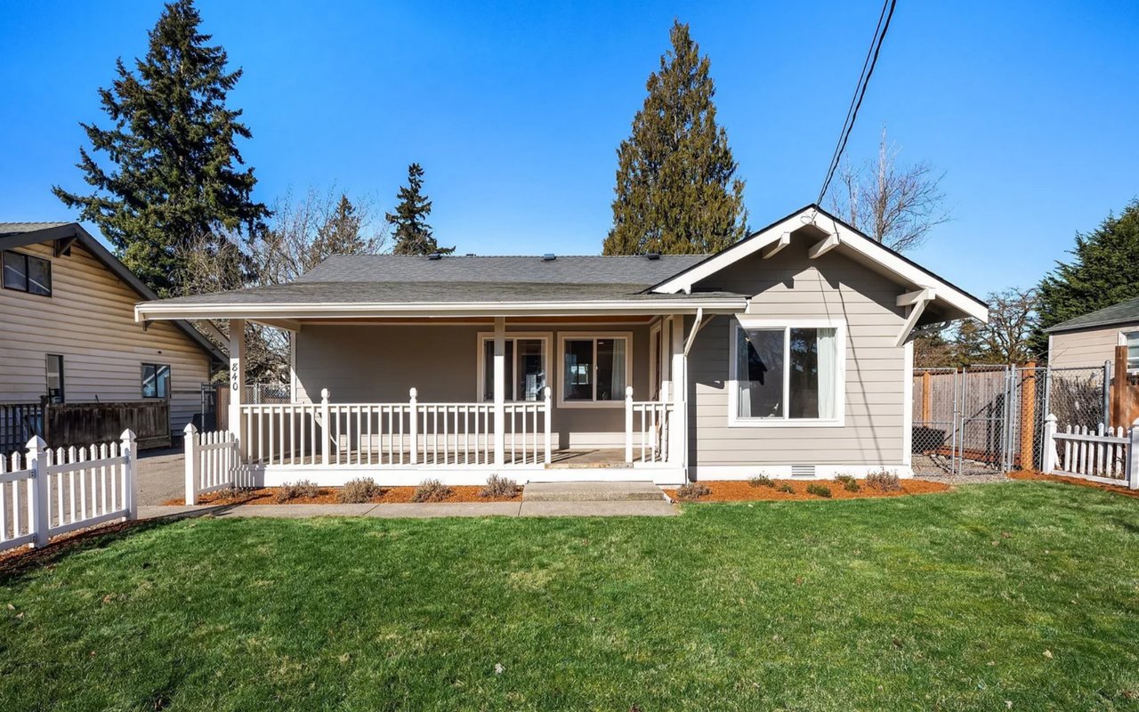 Just Listed: Charming Remodel in Burien!