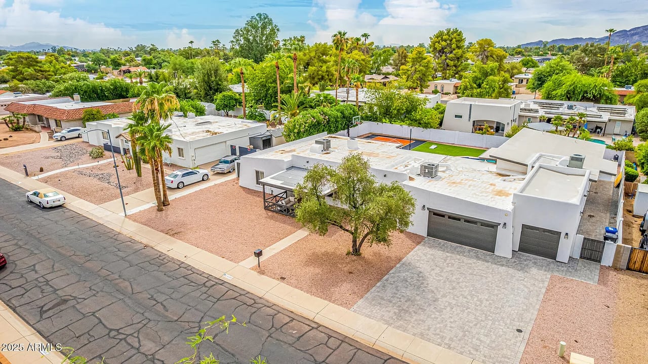 5839 E VOLTAIRE Avenue, Scottsdale