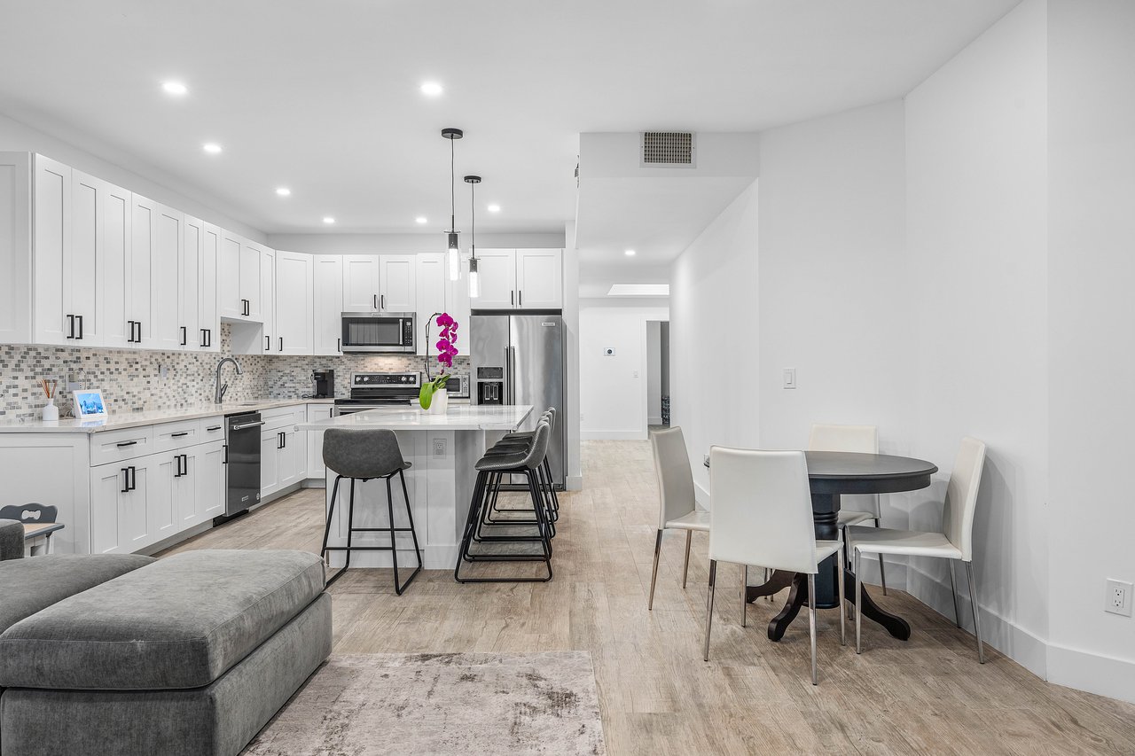 6229 Graycliff Drive A