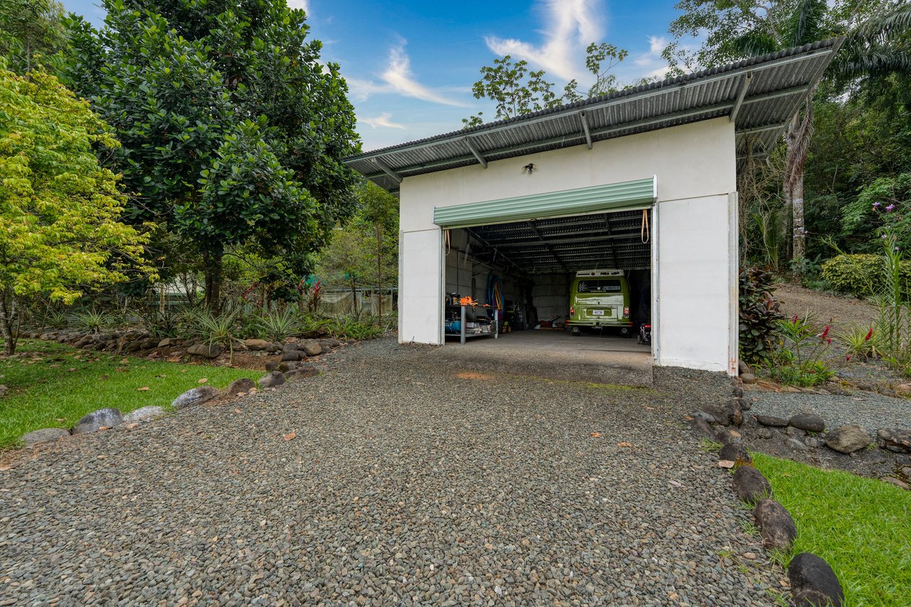 CASA TORTUGA – LAGUNAS OCEAN, MOUNTAIN, AND SUNSET VIEW HOME