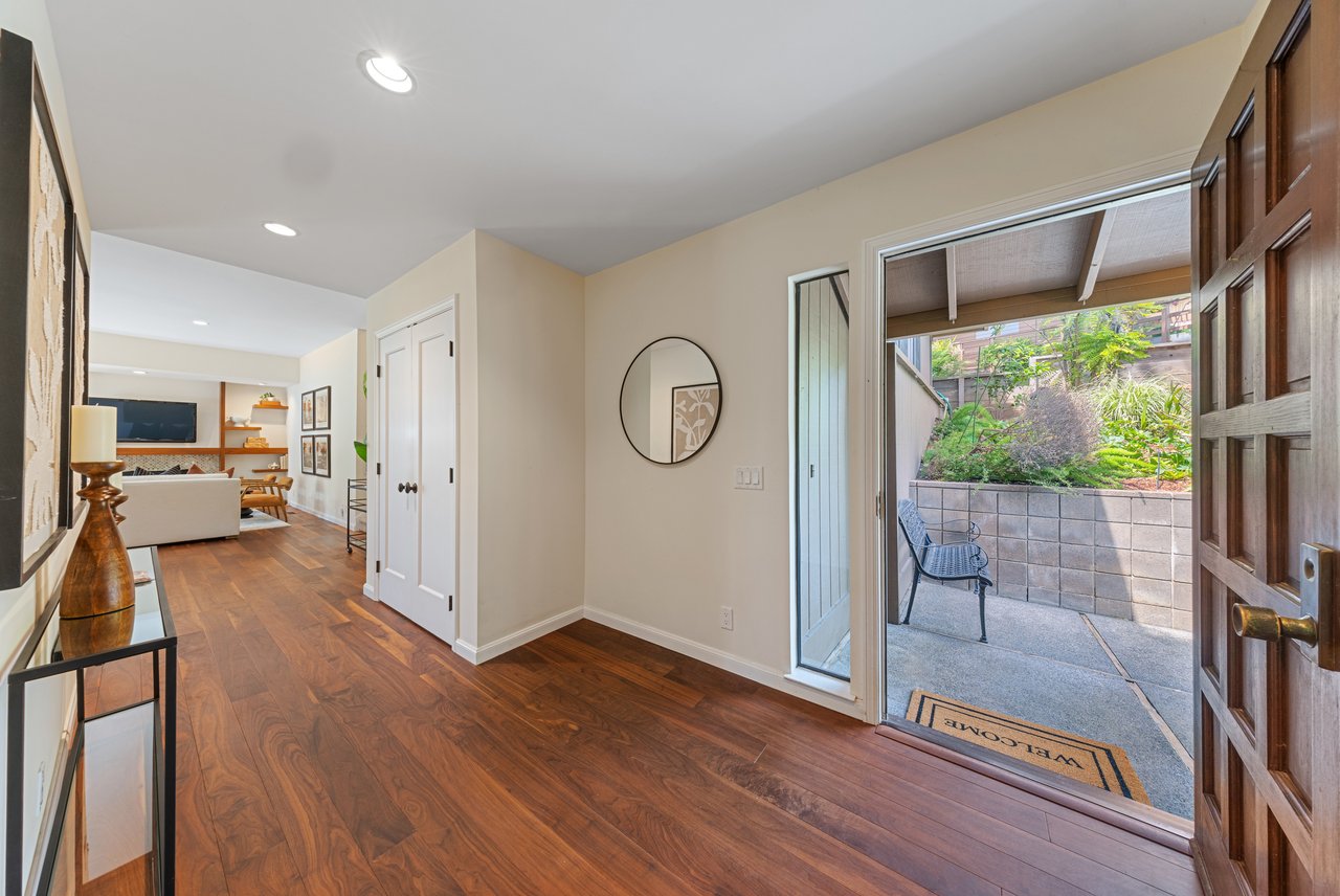 Inviting and Updated - Picturesque Grounds