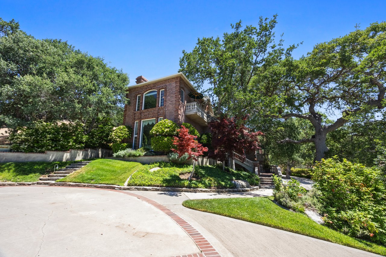 24120 Martingale Way 