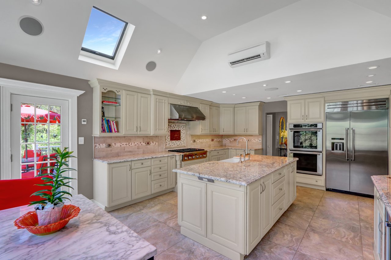 65 Brookhill Lane