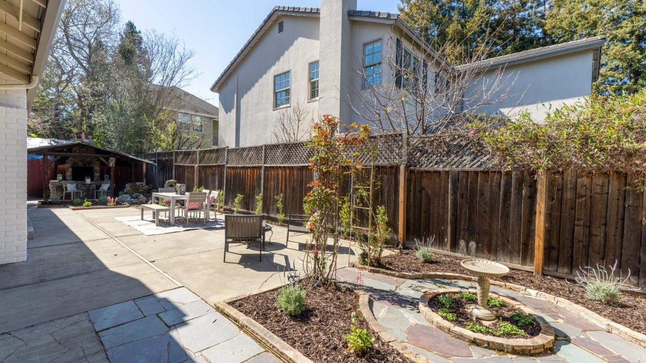 1806 Barton Street