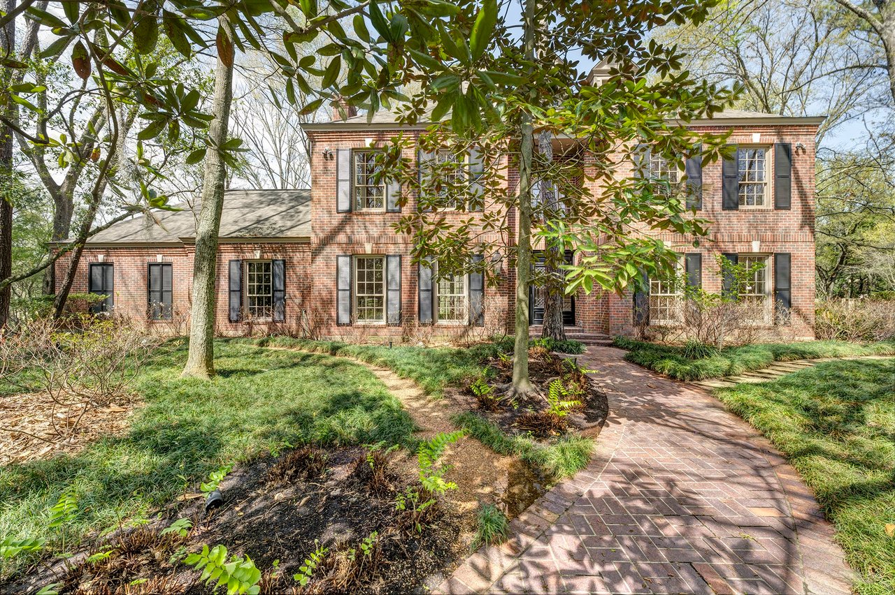 11640 Arrowwood Cir