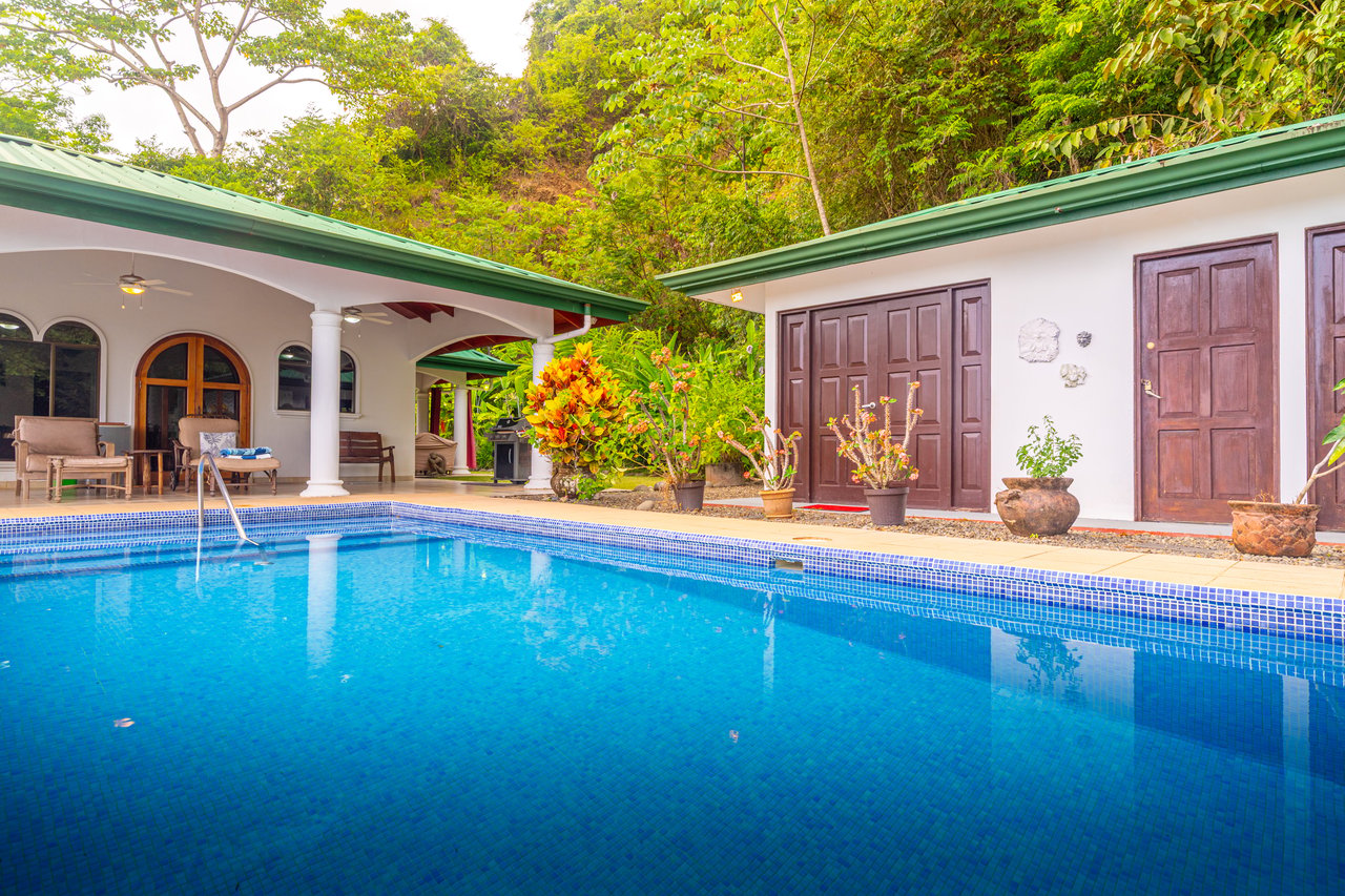 Front Ridge Ocean View Casa Mono Titi – Tres Rios, Costa Rica