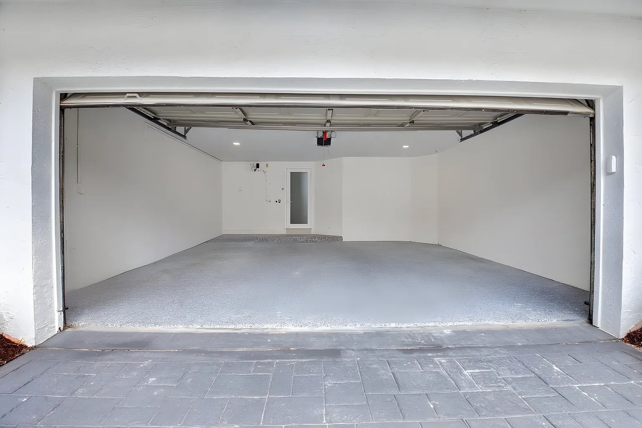 2103 NW 53rd Street
