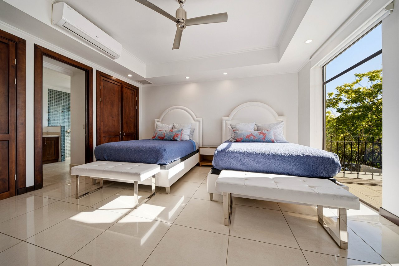 Carao T2-2 | 3BR Condo with Renovated Interiors in Reserva Conchal