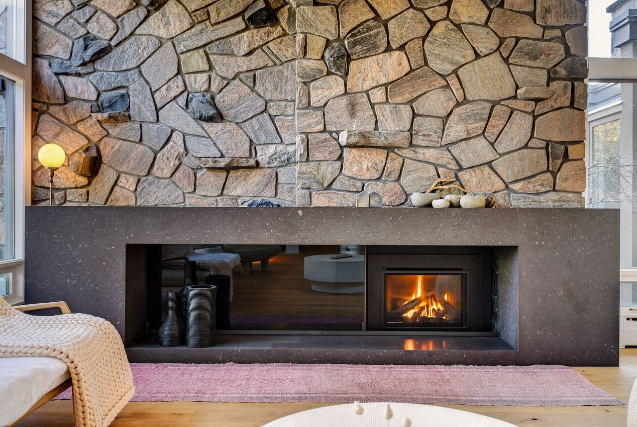 Inspiring MCM Residence