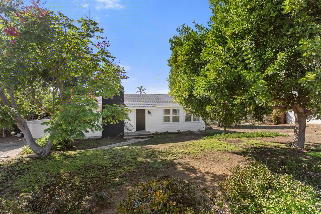 Bungalow On Highland