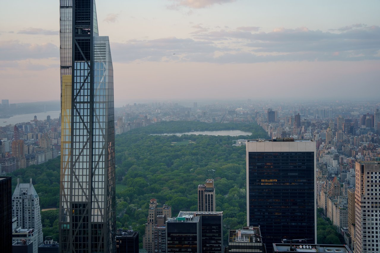 Circa Central Park luxury condominium at 285 West 110th Street in Harlem, Manhattan, featuring contemporary architecture, boutique residences, premium amenities, and Central Park views.