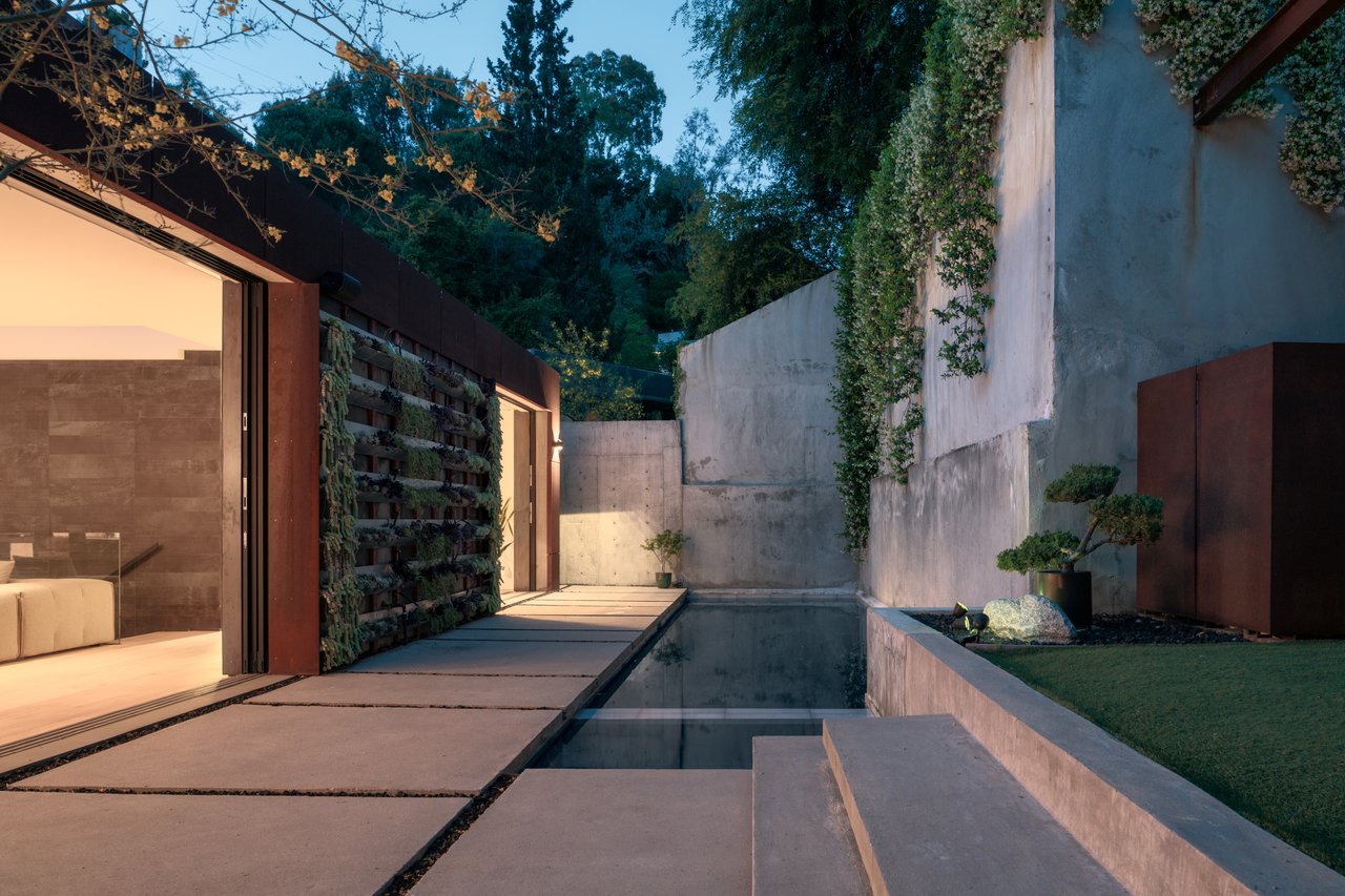 8050 Willow Glen Rd, Laurel Canyon