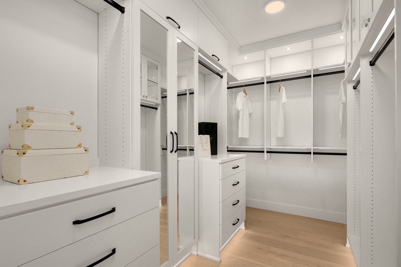 10410 NE 53rd Street