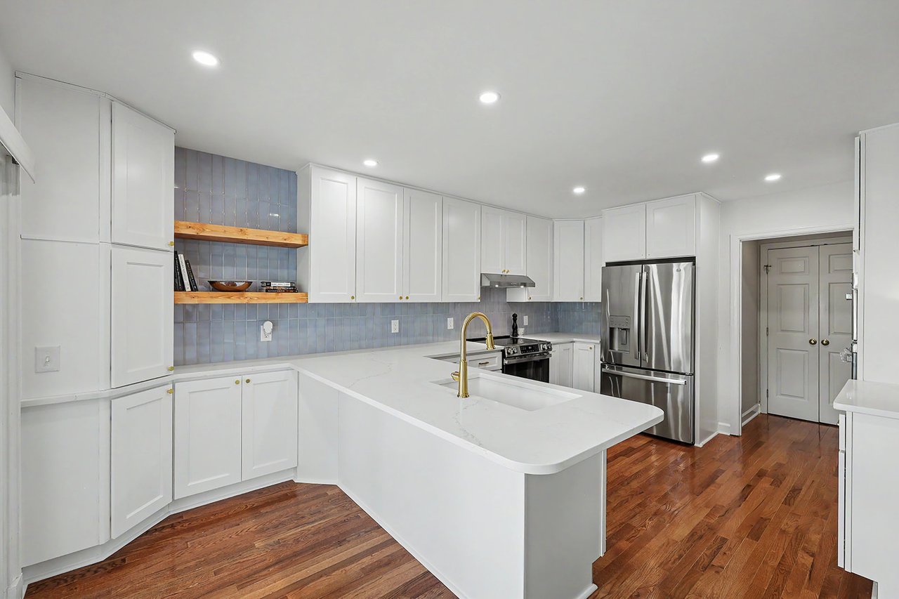 3 Sky Sail Circle Savannah, GA 31411