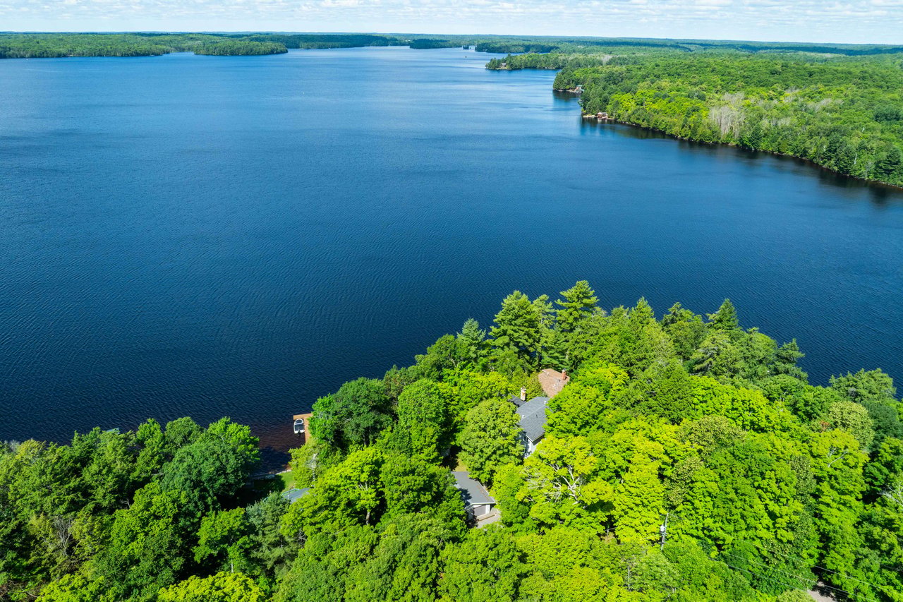 FOR SALE: 326 Chikopi Rd, Magnetawan | $949,000