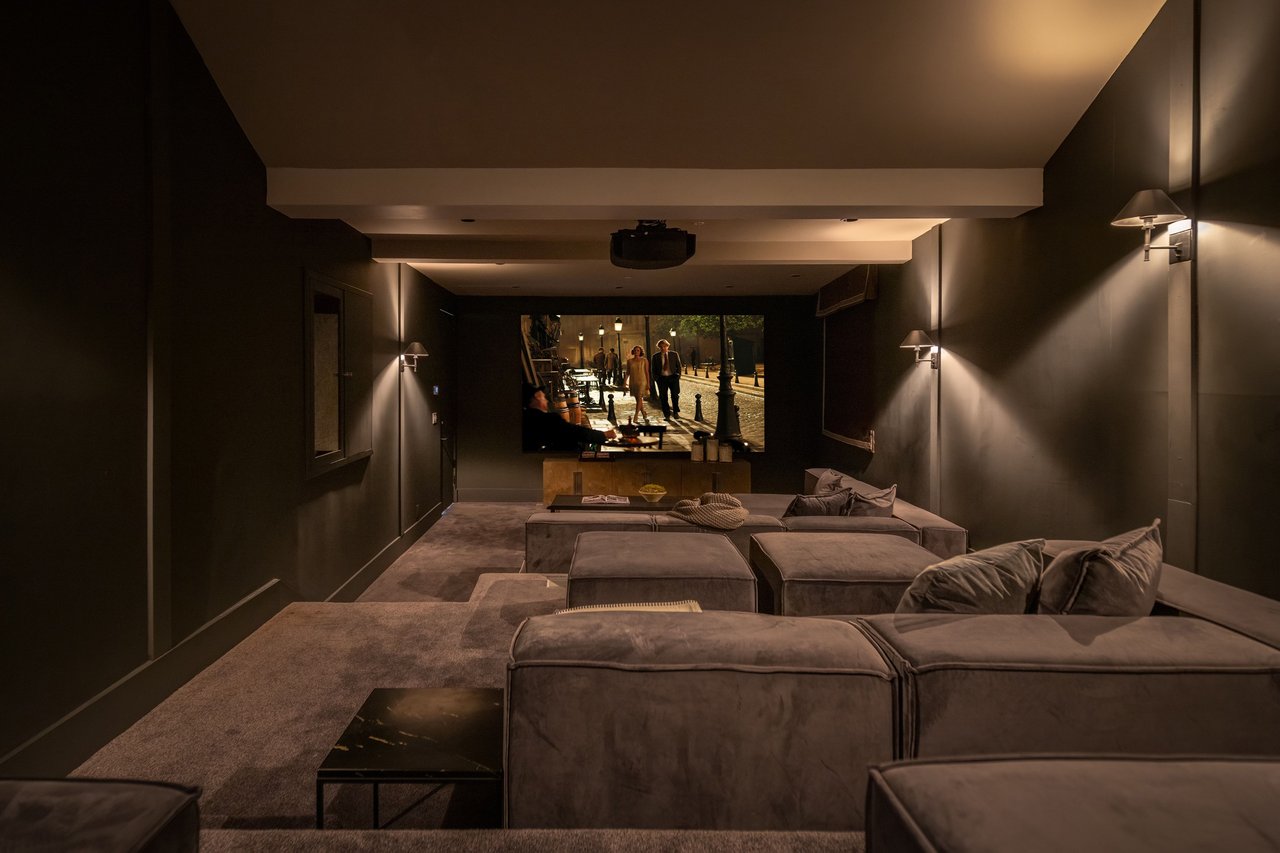 8572 Hillside Ave, Sunset Strip