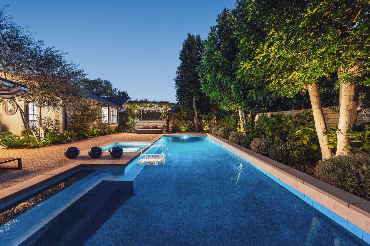 13109 Valley Vista Blvd, Studio City