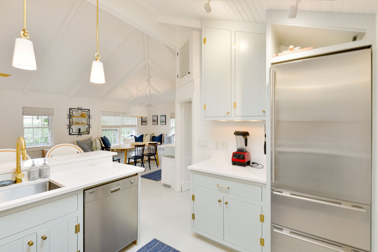 18 West Sankaty Road