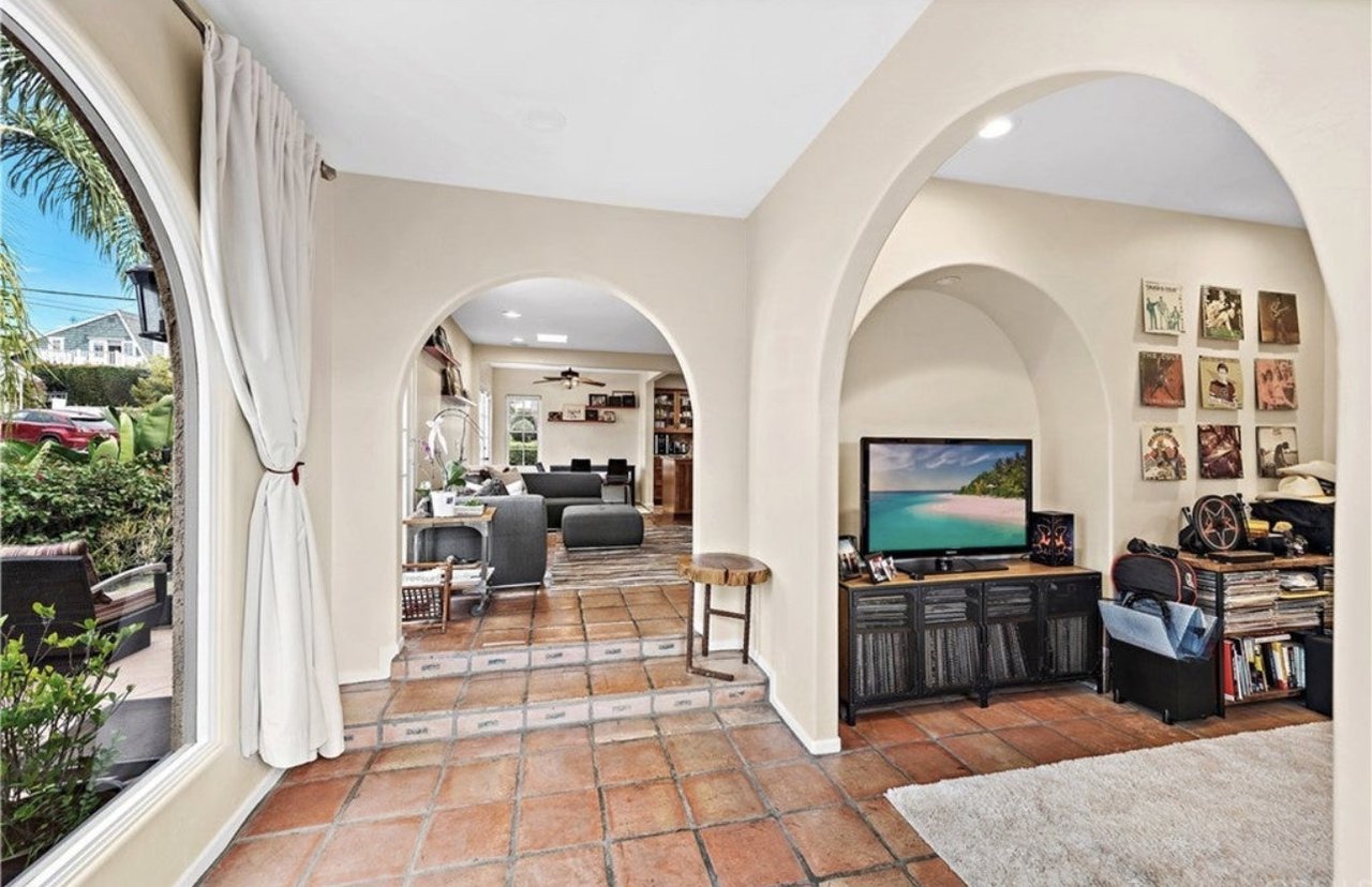 597 Anita Street, Laguna Beach $2,750,000, Breathtaking Ocean View