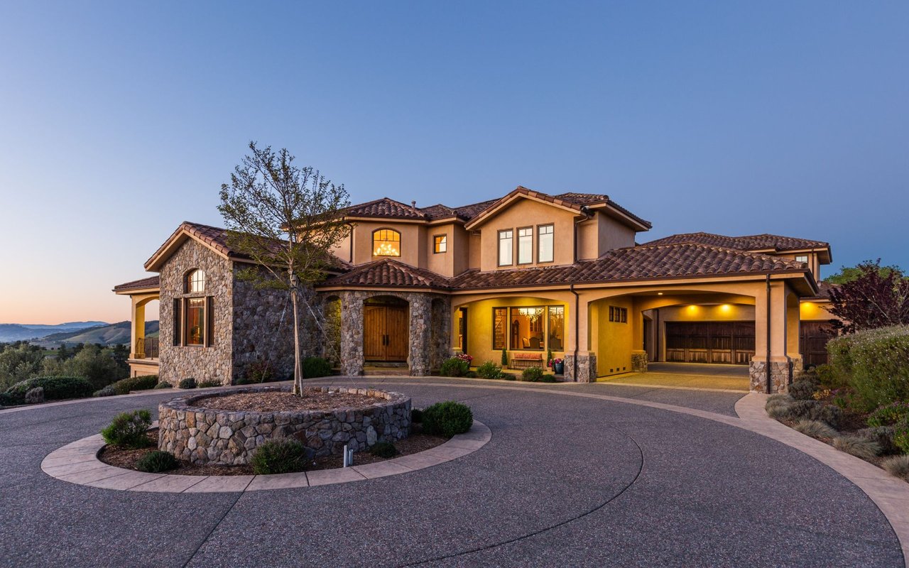 Ventana Hills