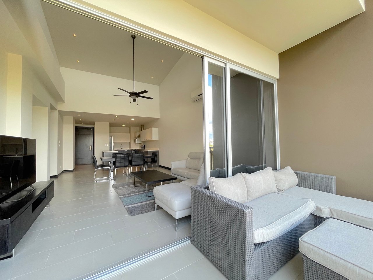 Contemporary High Ceiling Condo, Escazu, San Jose