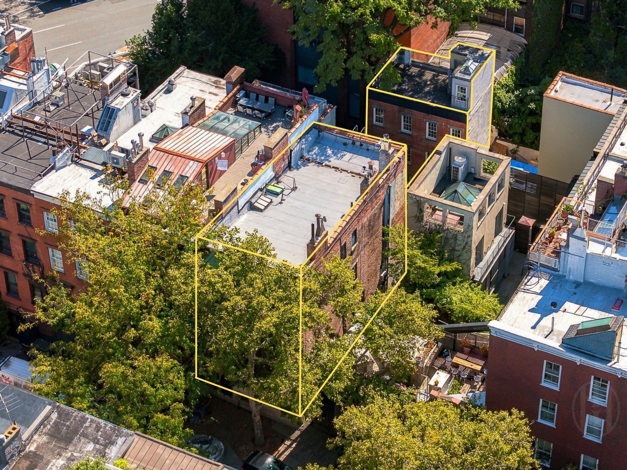 Charles Street House + Carriage House