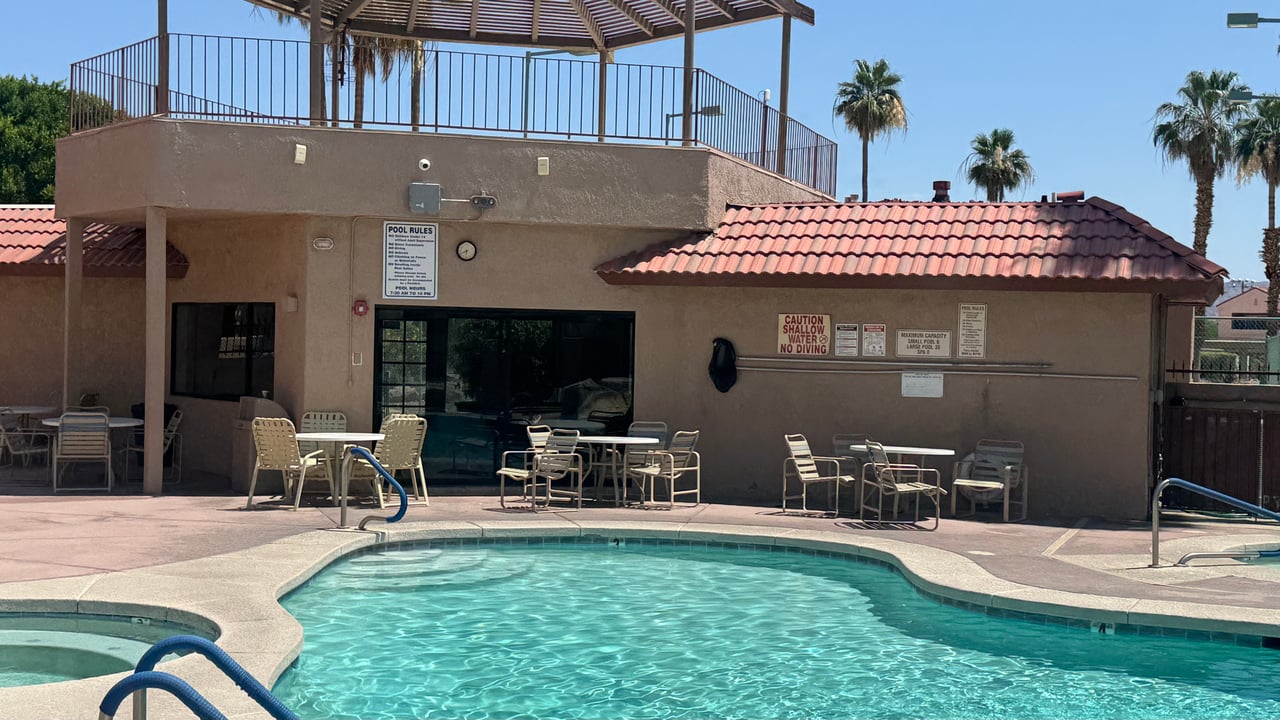 1650 Smoketree Ave S 121 (Rotary Beach/Park)