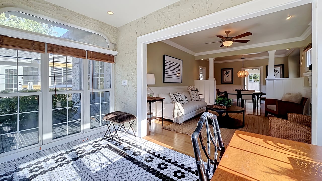 Charming 1925 Bungalow with Guesthouse in Orlando's Colonialtown