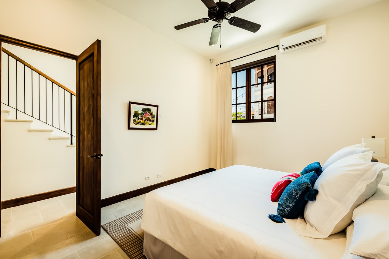 Casa Acuarela | 17 Calle Cartagena: A Vibrant 4-Bedroom Retreat Steps from Playa Danta in the Heart of Las Catalinas