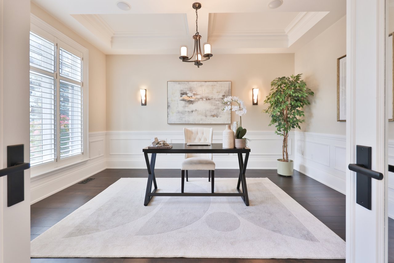 1356 Thornhill Drive