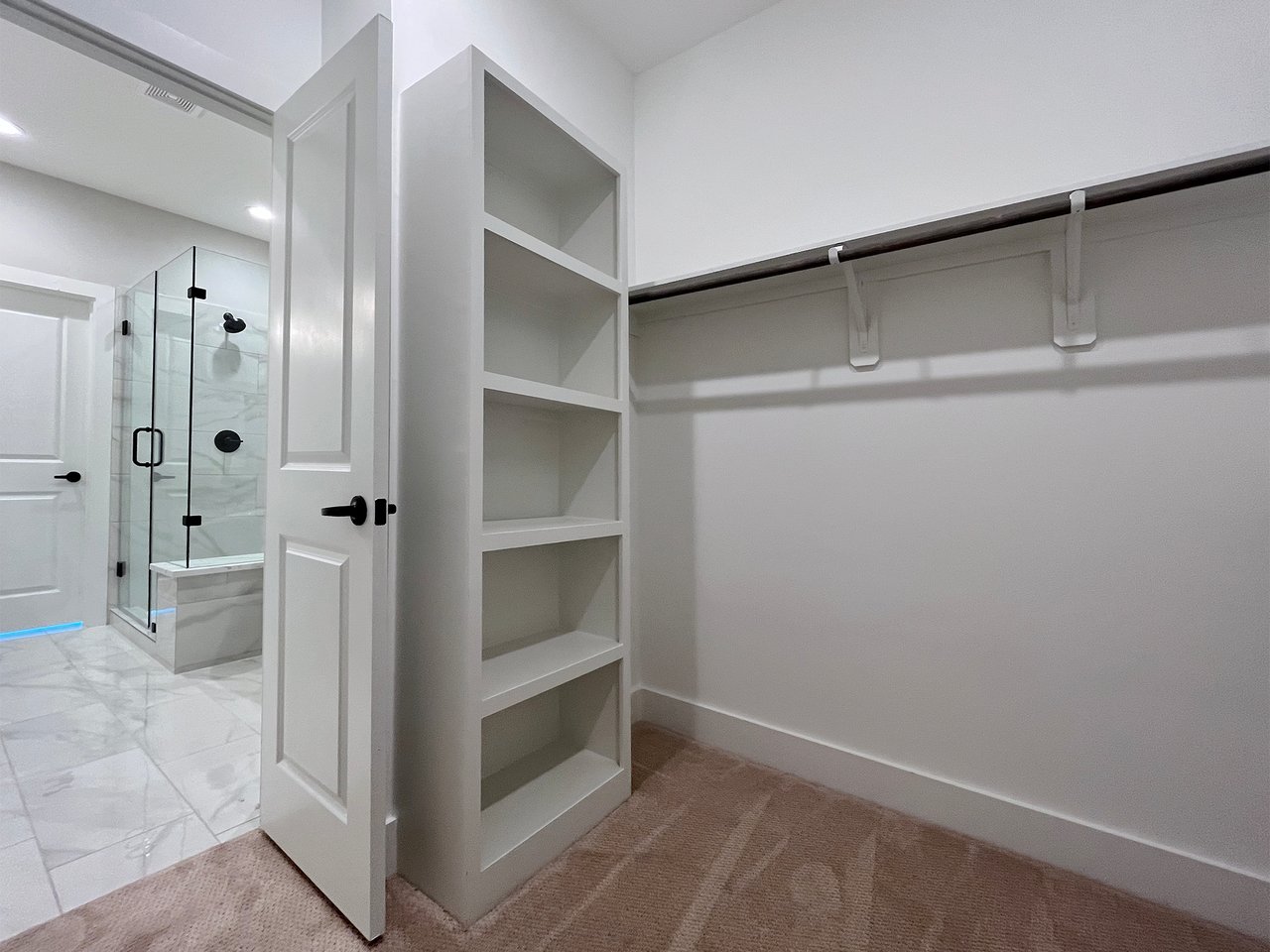 1127 WEST 16TH STREET