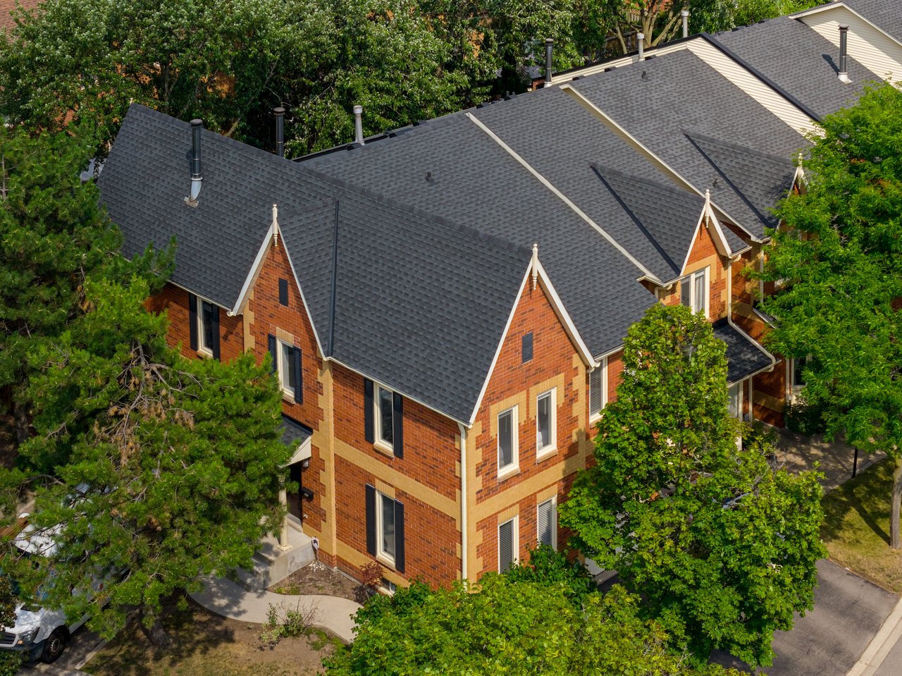 2006 Glenada Crescent Unit 7