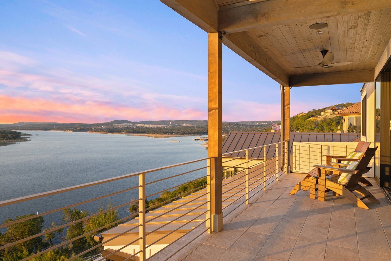 Lake Travis Waterfront