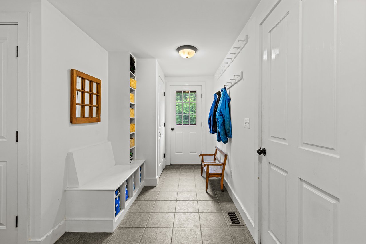531 Ledge Road, Yarmouth