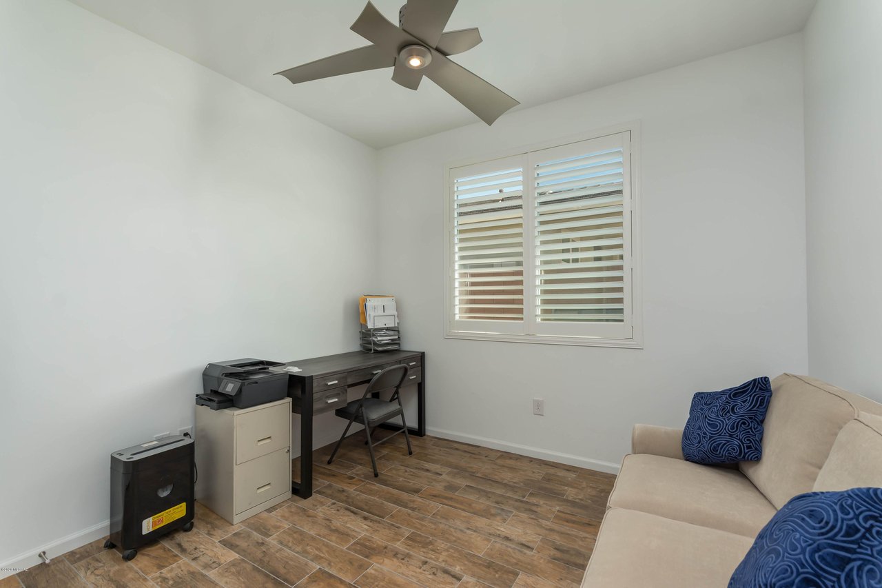 7250 W Secret Bluff Pass