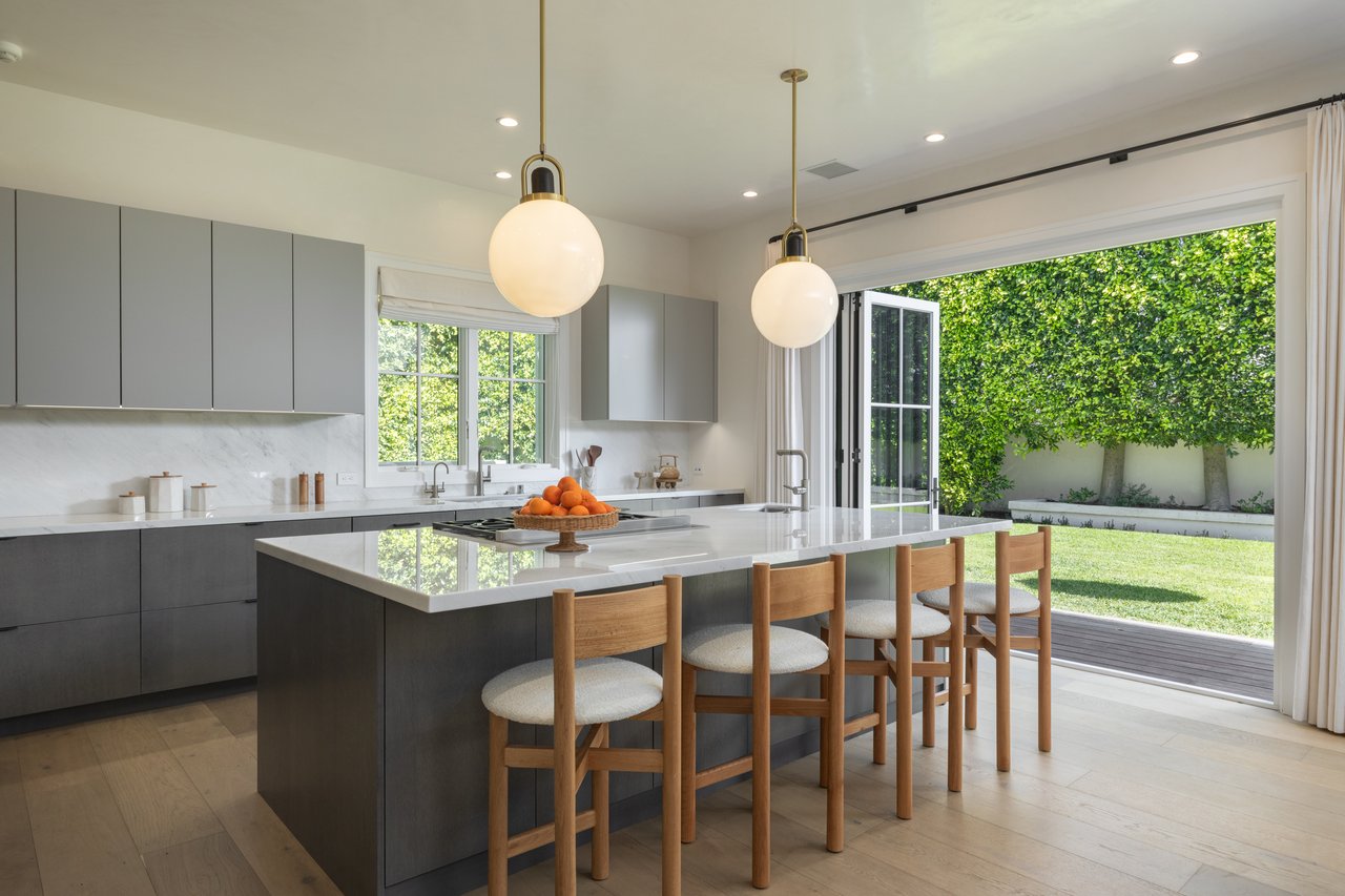 550 Spoleto Dr, Pacific Palisades