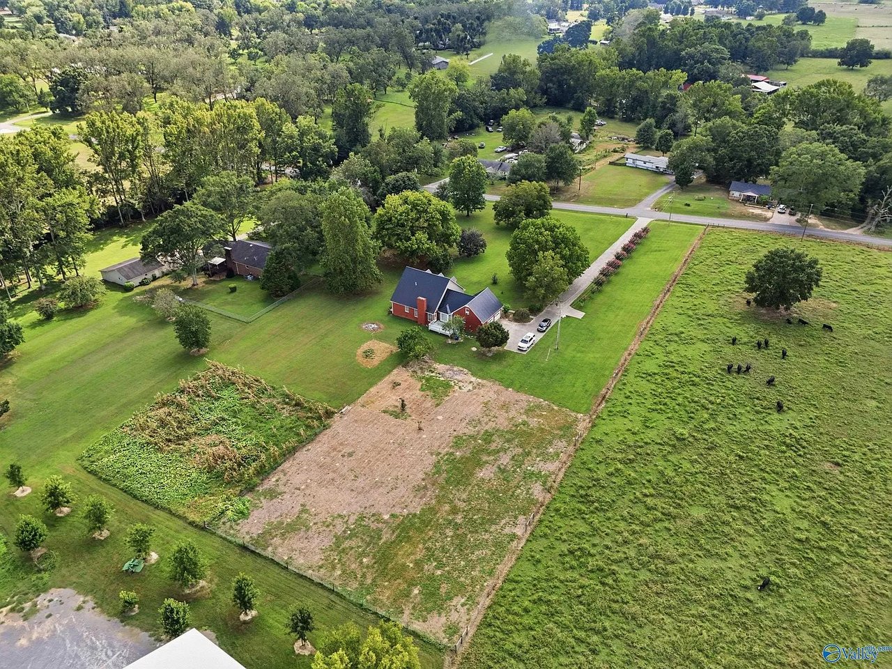 3303 Turnpike Rd