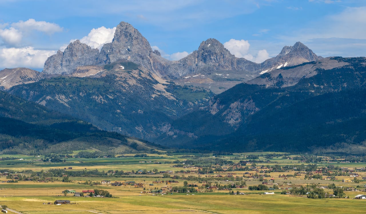 Teton Valley's 2026 Q2 Market Shows a Strong Increase in Activity cover