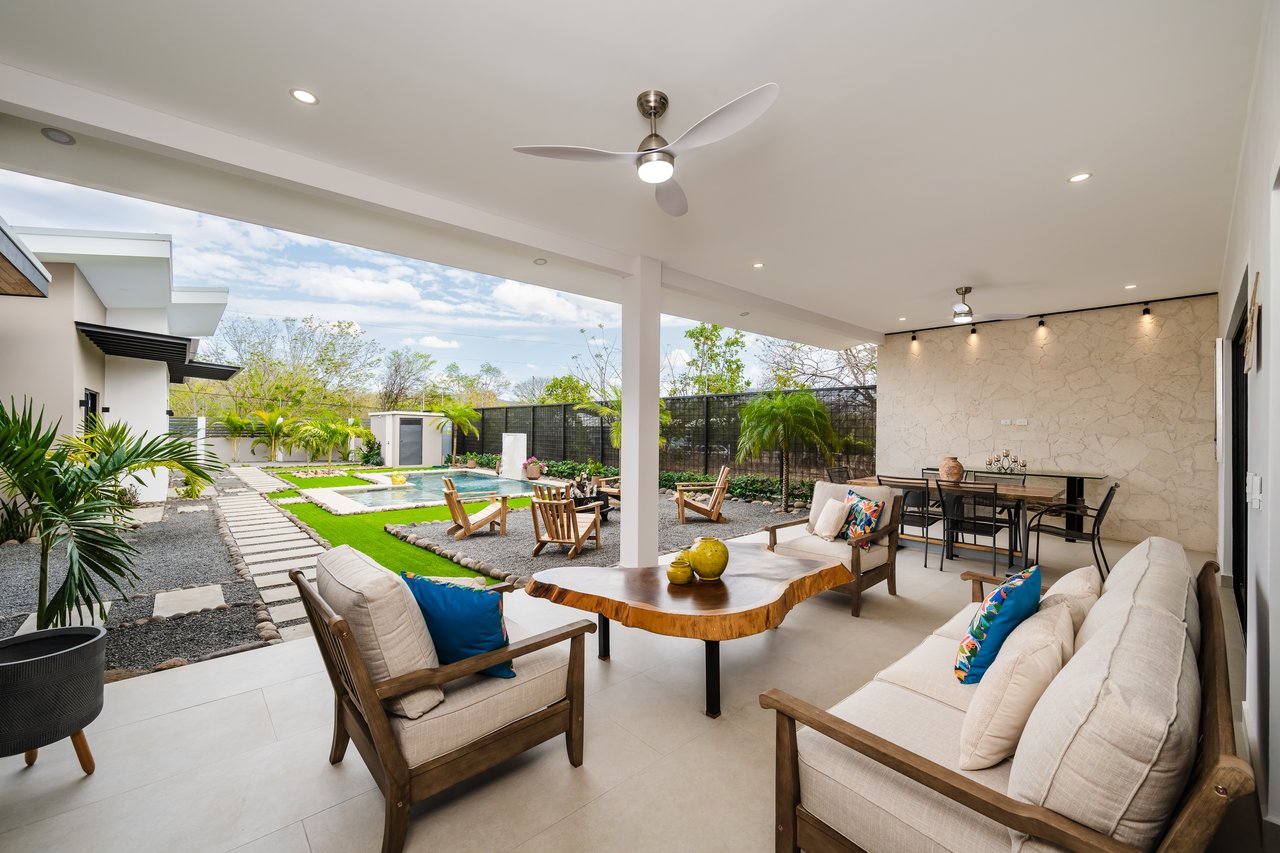 Villa Aurora | New 5BR Luxury Home Minutes from Playa Penca & Potrero