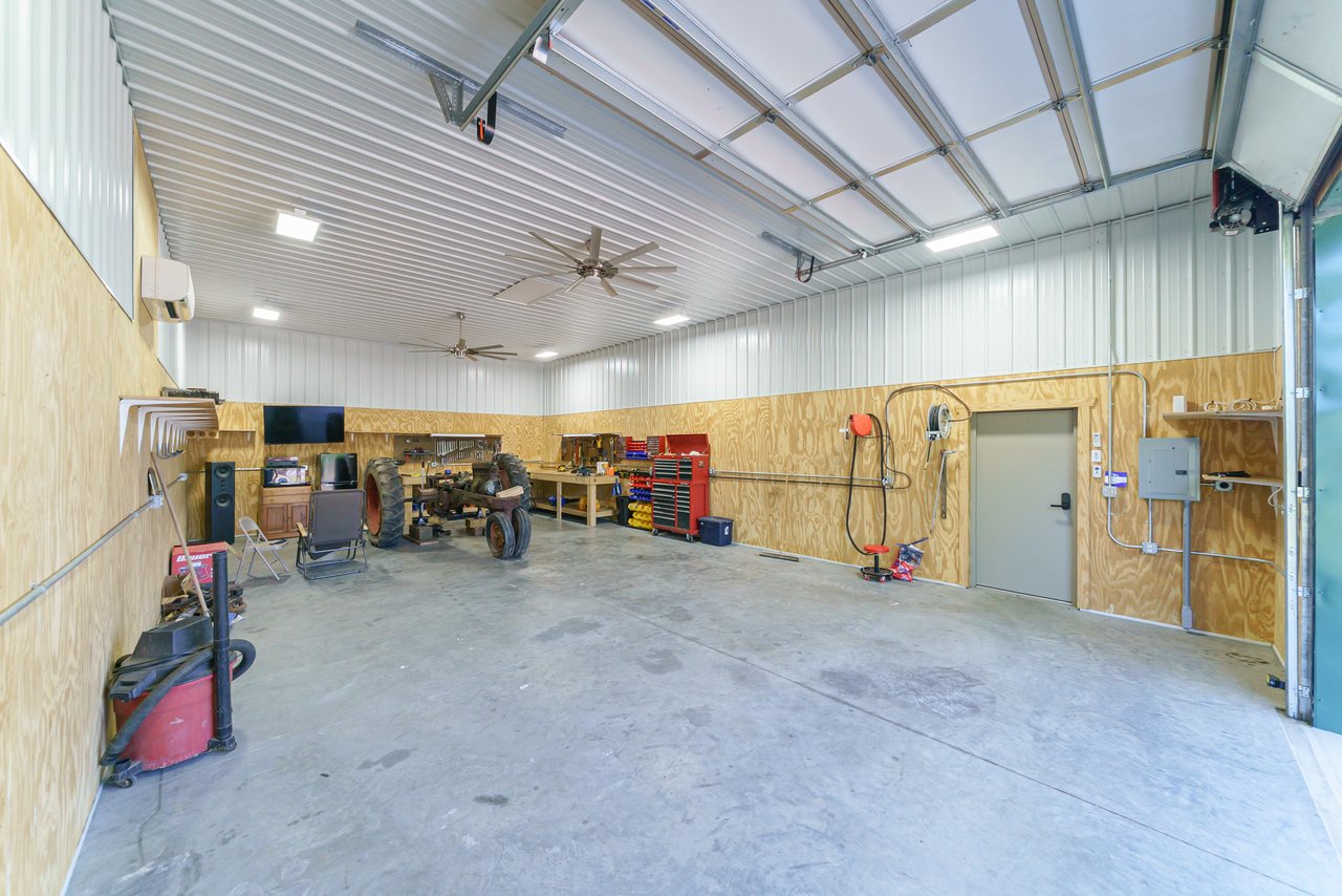 Leaning Oak Farm