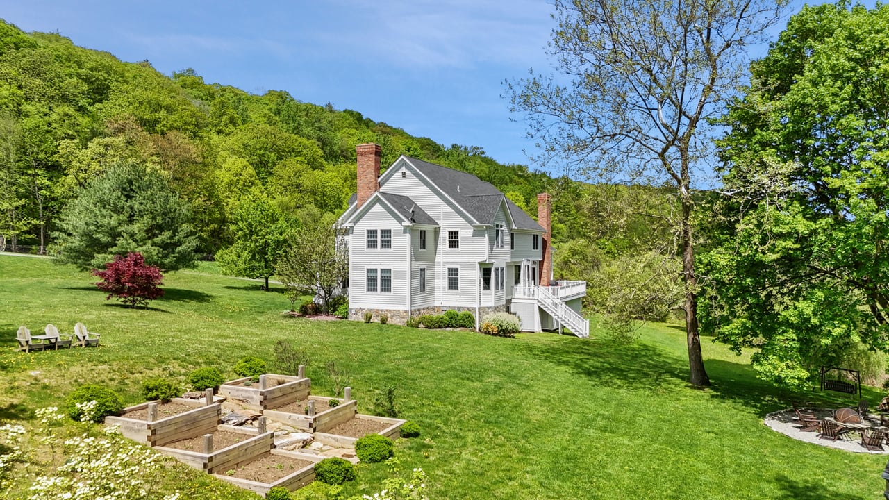 64 Sheather Road