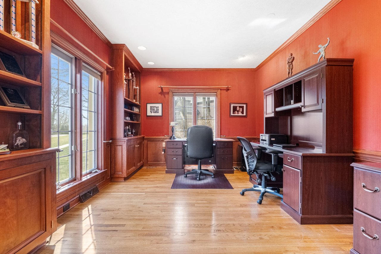 913 Highlander Circle