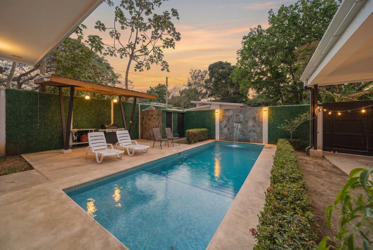 Casa Luna | Live the Costa Rica Dream - Private Home Just Minutes from the Beach!